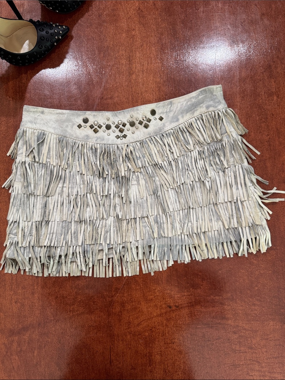 Doma Light Mottled Gray Leather Fringe Mini Skirt with Stud Accents